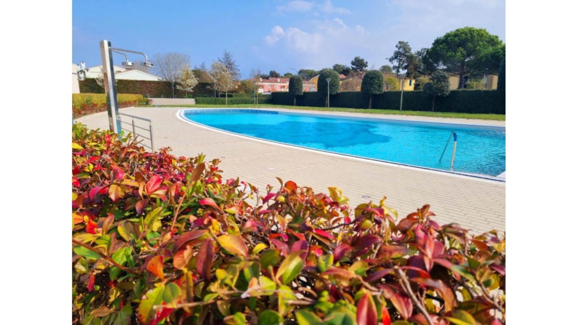 Well Equipped Apartment With Pool - Beahost Bibione Exterior photo